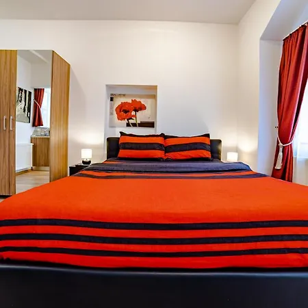 Poarta Schei Apartment *
